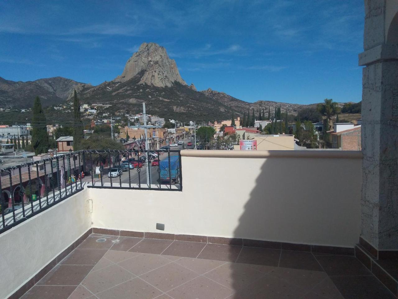 Hotel Pena Real Bernal Bagian luar foto