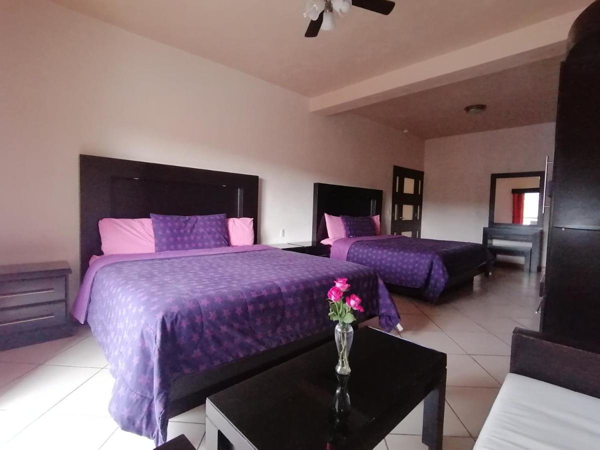 Hotel Pena Real Bernal Bagian luar foto